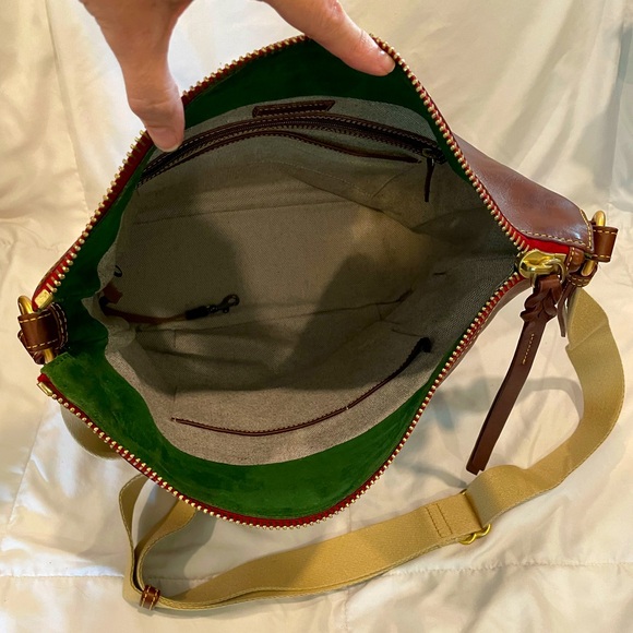 Dooney & Bourke Florentine Tilton Crossbody AND matching wallet - Picture 2 of 3